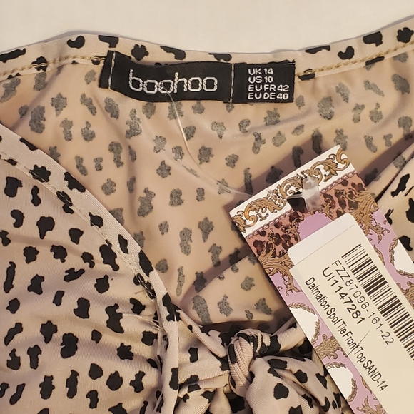 Boohoo Tie Front Crop Top NWT - Picture 5 of 5